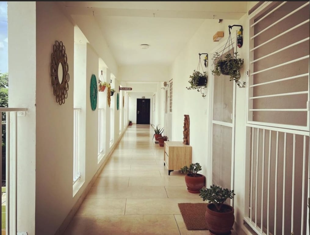 Corridor and entrance